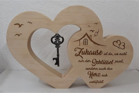 Zirbenherz mit Schlüssel